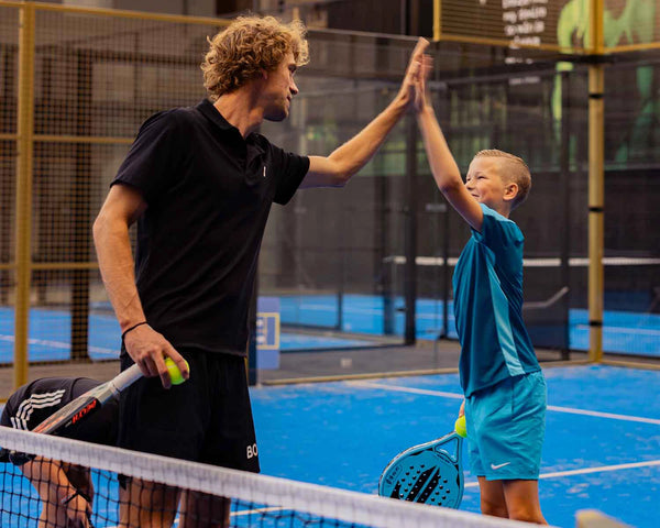 CLUBHOUSE Padel geeft ook kidslessen padel en jeugdkampen