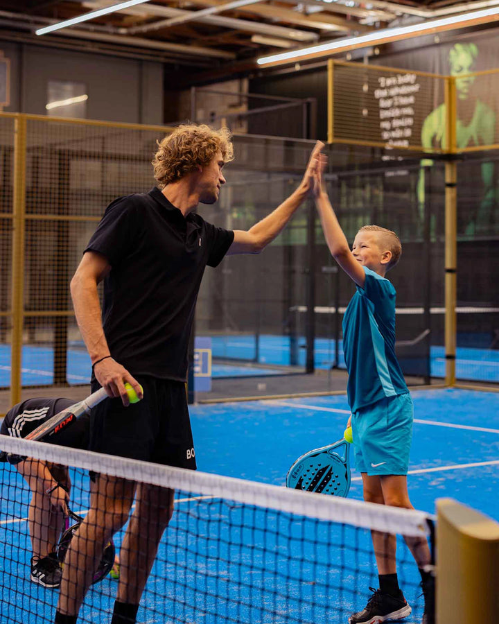 CLUBHOUSE Padel geeft ook kidslessen padel en jeugdkampen